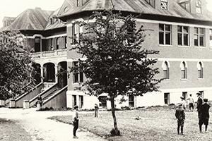 Peterson Hall, circa 1920